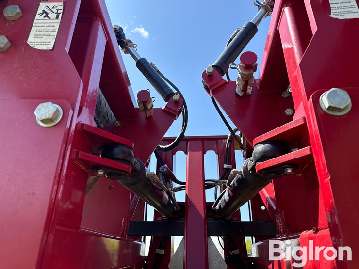 2020-case-ih-475-image-19