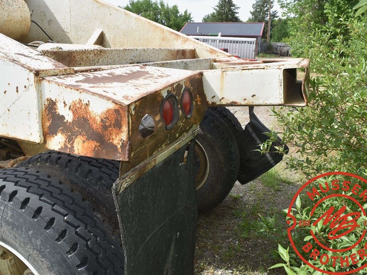 1980-clement-dump-trailer-image-19