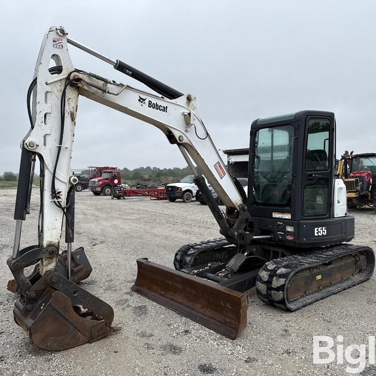 2016 BOBCAT E55
