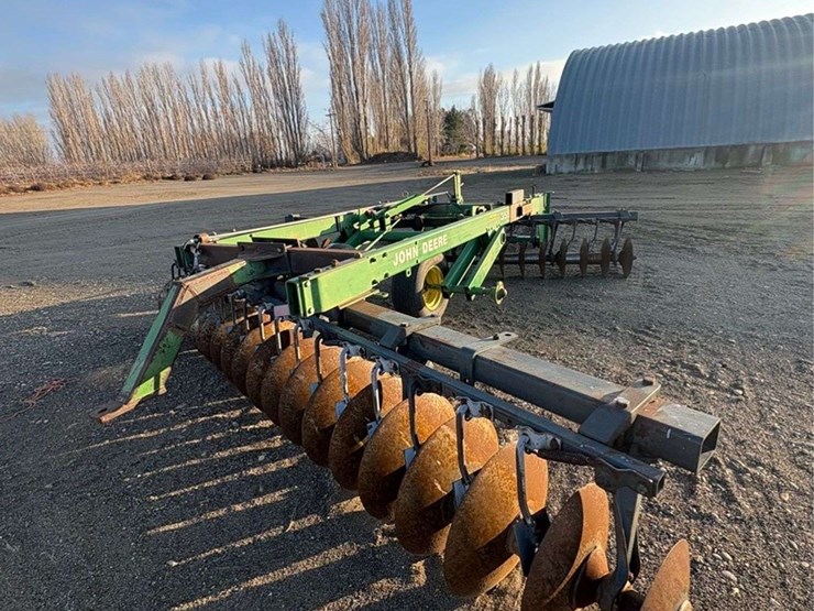 john-deere-355-image-3