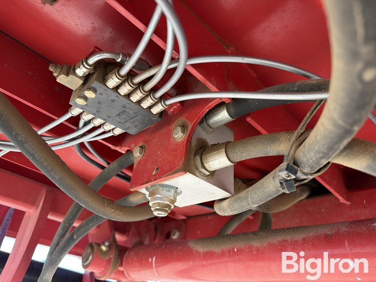 2019-proag-bale-titan-rxr-image-18