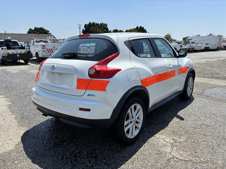 2013-nissan-juke-image-3