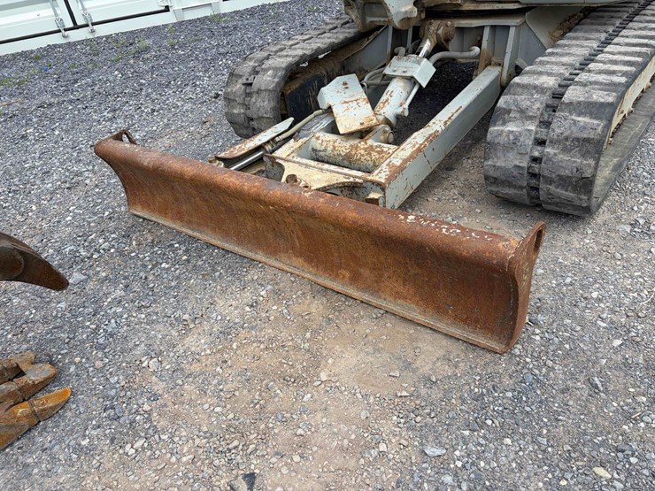 kubota-kx121-3st-image-8