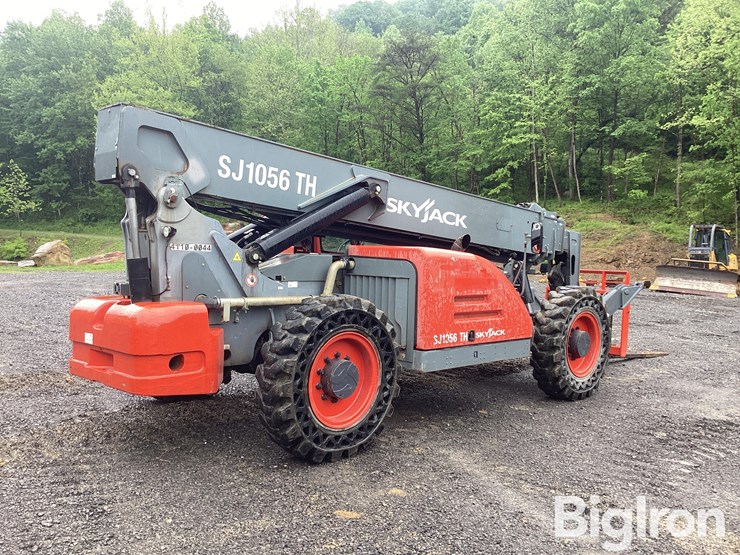 2016-skyjack-sj1056th-image-5