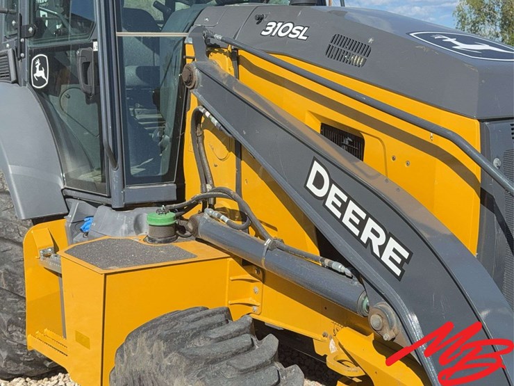 2023-deere-310sl-image-29