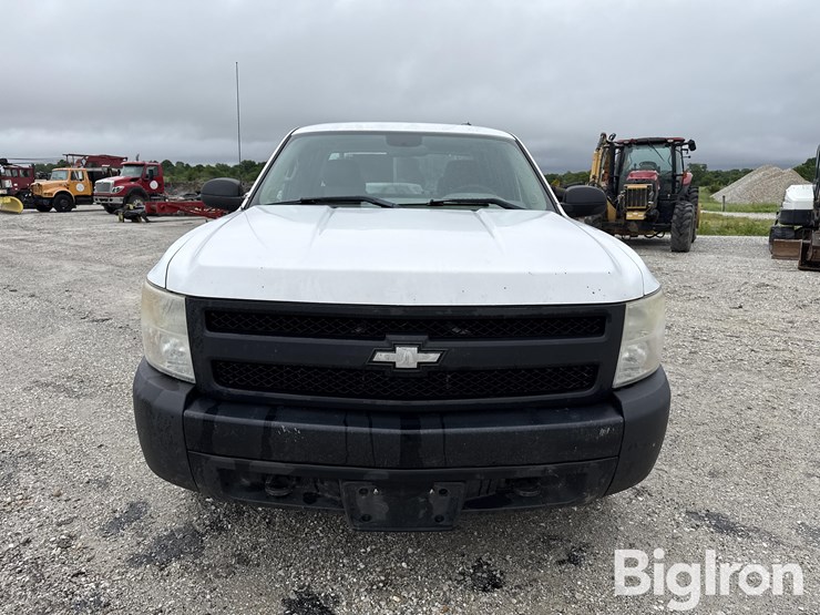 2008-chevrolet-1500-image-2