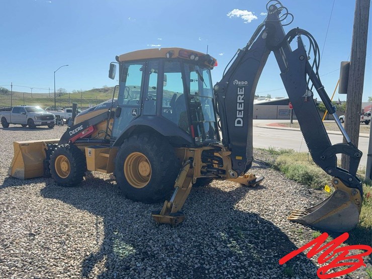 2023-deere-310sl-image-6