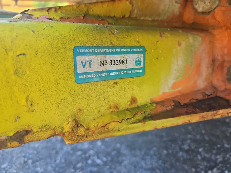 1981-joy-tow-behind-air-compressor-image-17