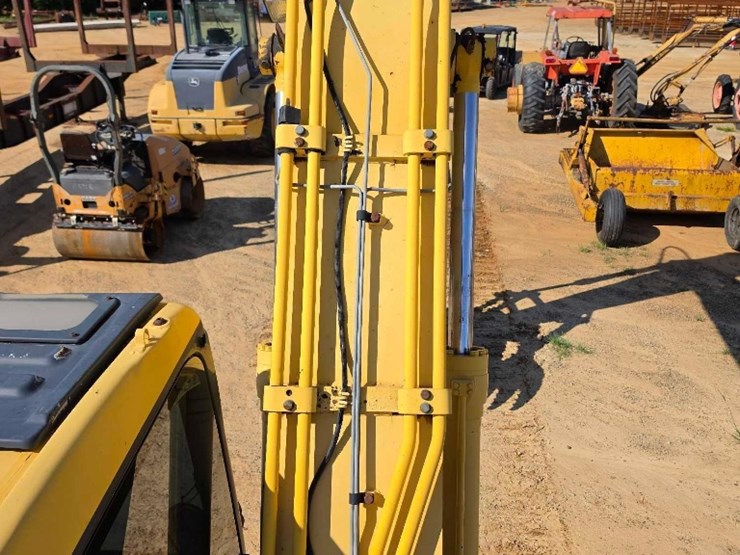 komatsu-pc160-image-16