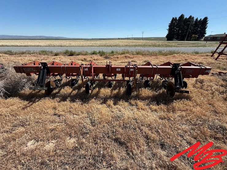 22'-case-ih-bean-cultivator-image-3