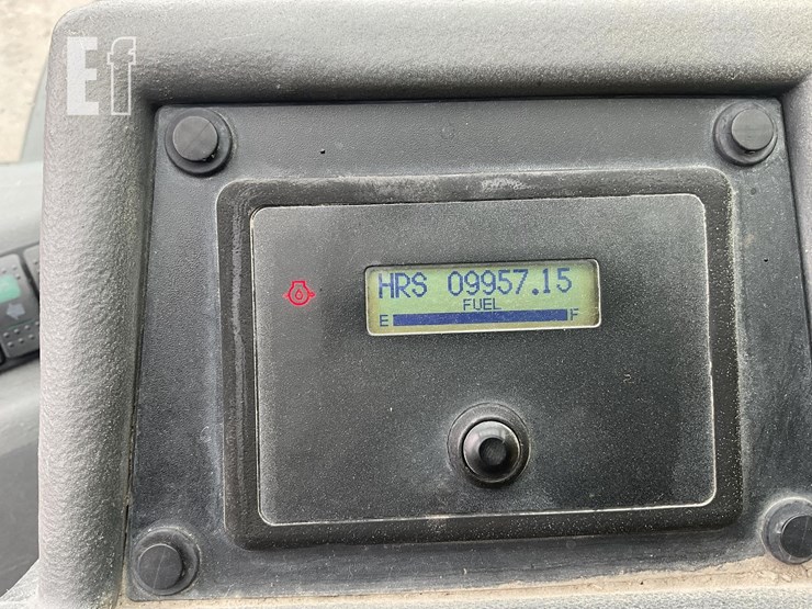 2012-gehl-dl12-40-image-14