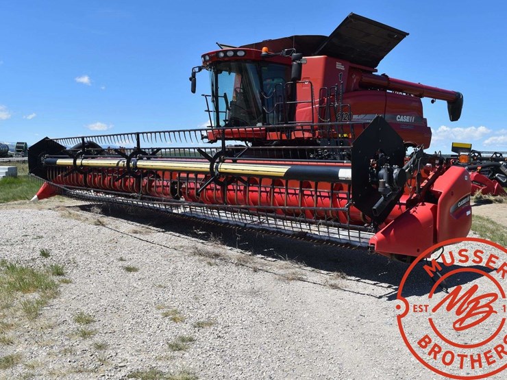 2011-case-ih-3020-image-1