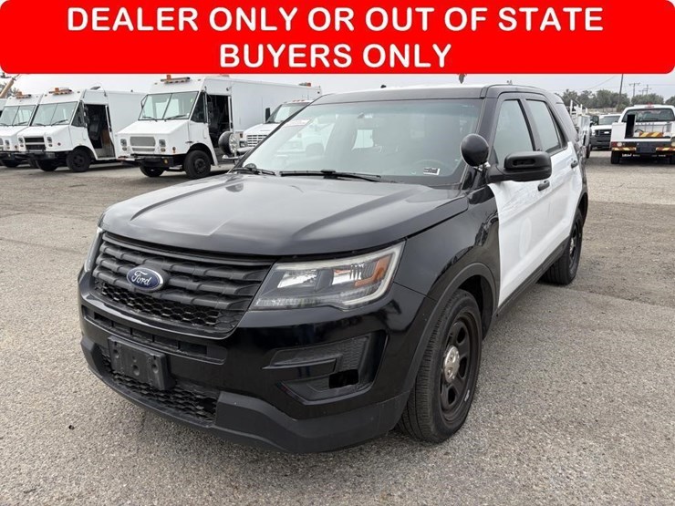 2019-ford-explorer-police-interceptor-image-1