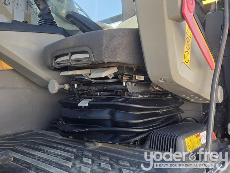 2022-volvo-ec350el-image-53