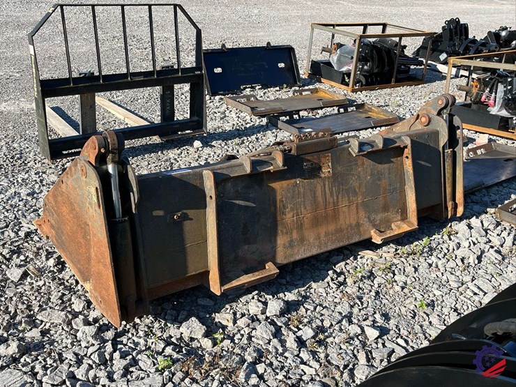 hd-4-1-bucket-w/-teeth-attachment-image-5