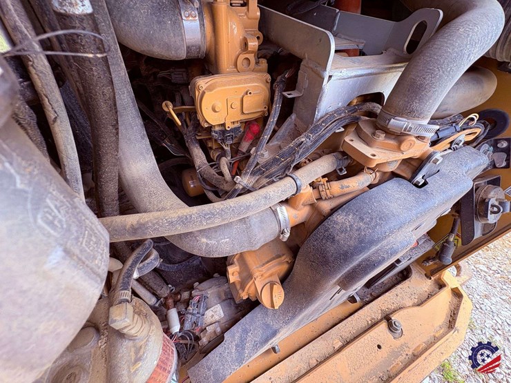 2018-caterpillar-299d2-xhp-image-56