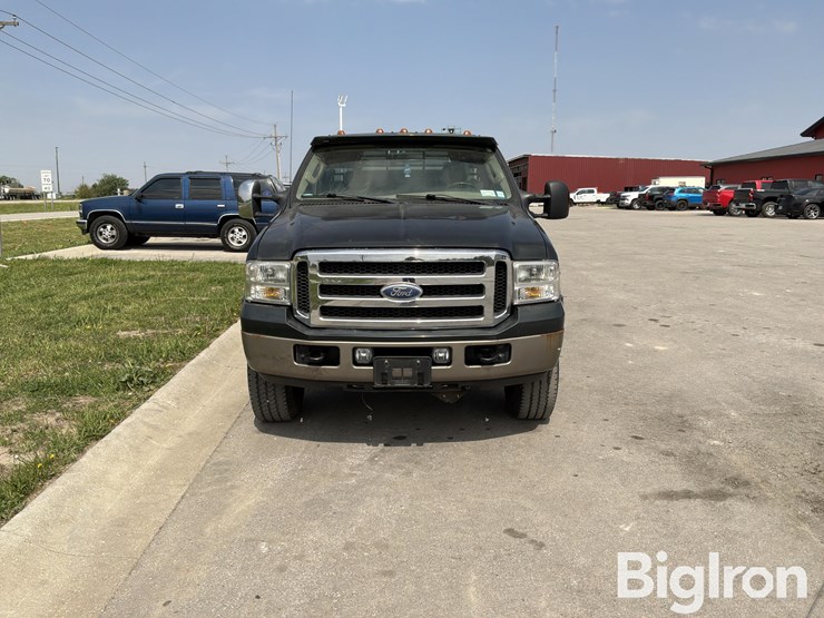2006-ford-f350-xlt-image-2