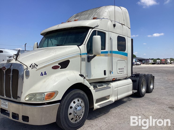 2003-peterbilt-387-image-10