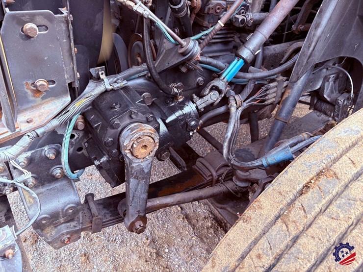 1994-international-8100-image-26
