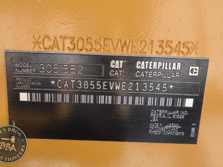 2021-caterpillar-305.5e2-image-35