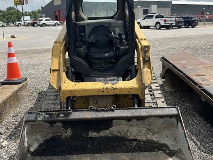 caterpillar-239d3-image-2