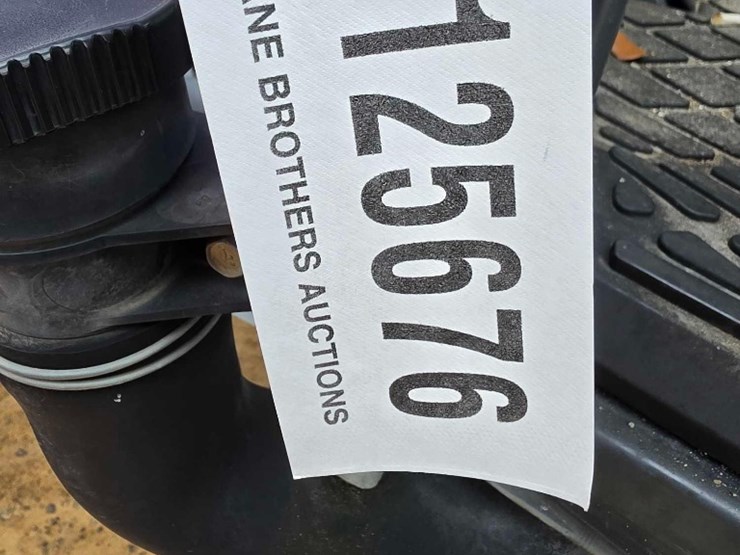 kubota-m7040-image-17