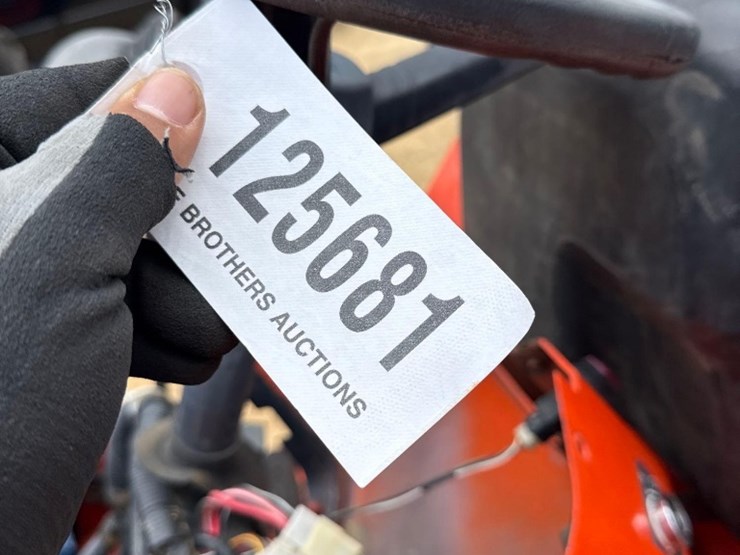 kubota-l2800-image-13