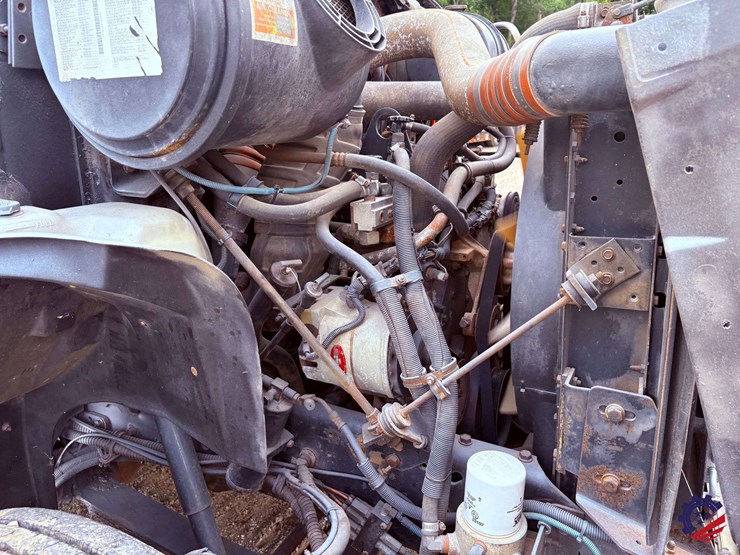 1994-international-8100-image-32