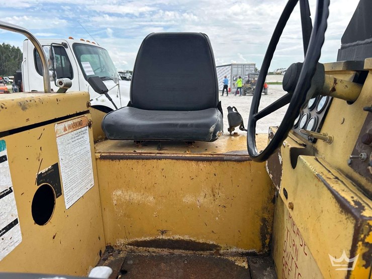 2000-bomag-bw11rh-image-11