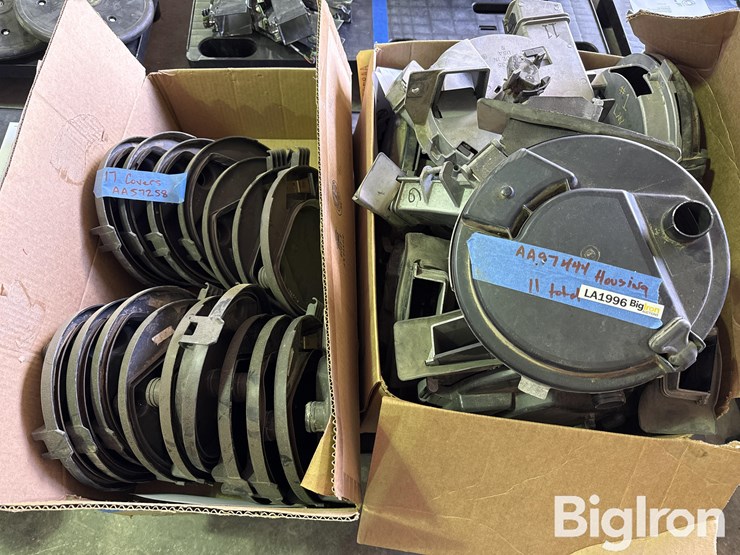 john-deere-planter-housings-&-covers-image-1