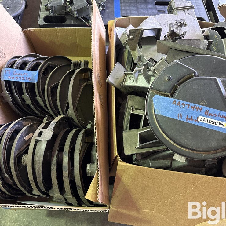 John Deere Planter Housings & Covers
