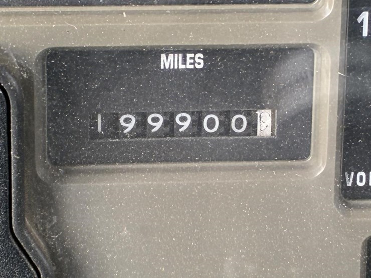 2001-international-4900-image-19