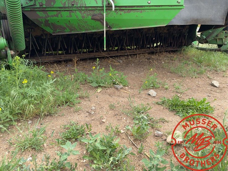 john-deere-946-image-17
