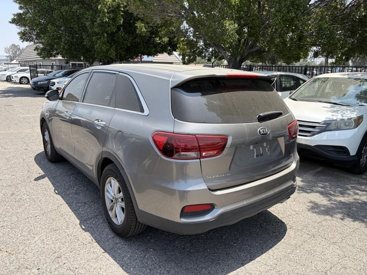 2019-kia-sorento-image-4