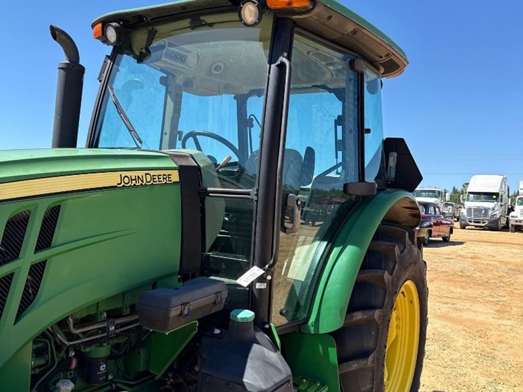 john-deere-5090e-image-11