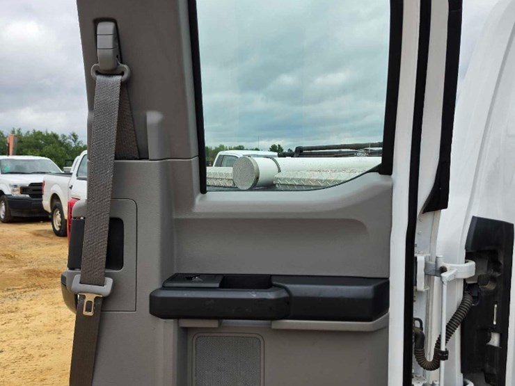 2019-ford-f250-image-9