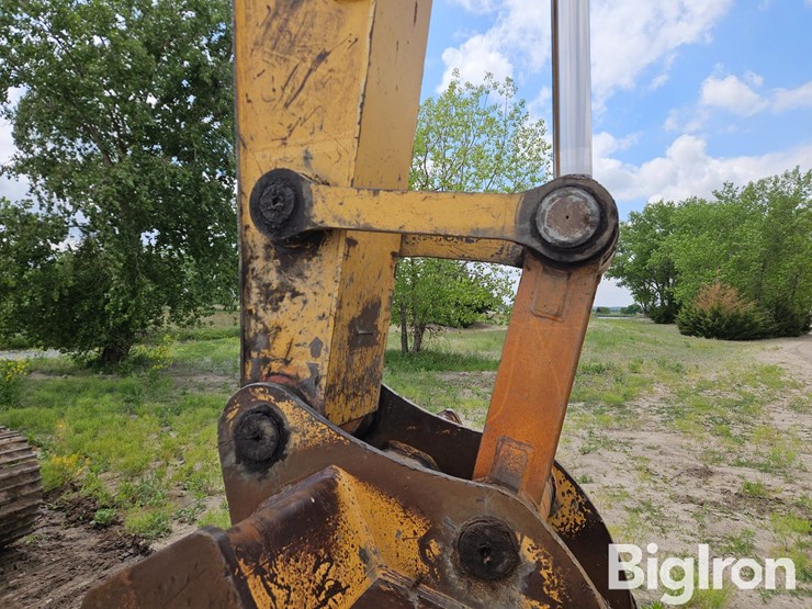 deere-330-lc-image-19
