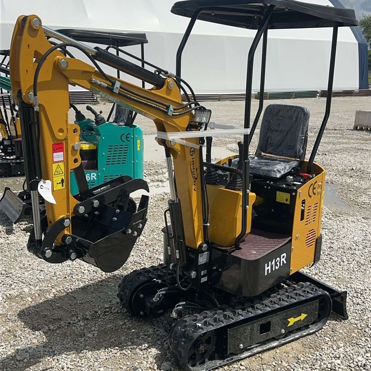 CFG Industrial H13R Mini Excavator