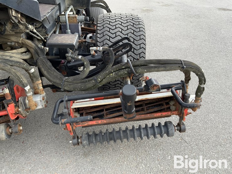 massey-ferguson-730-image-12