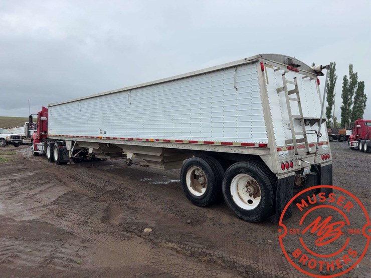 1997-wilson-grain-trailer-image-5