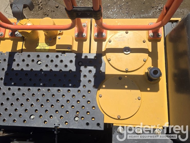 2022-volvo-ec350el-image-47