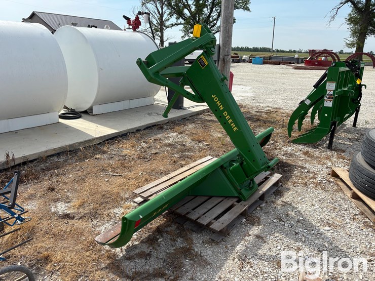 john-deere-115-image-7