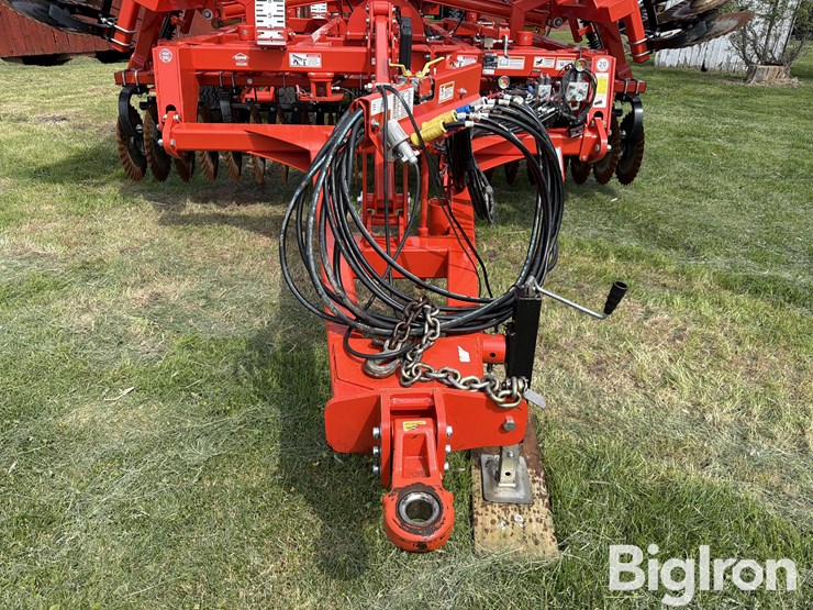 2020-kuhn-krause-8010-30-image-17