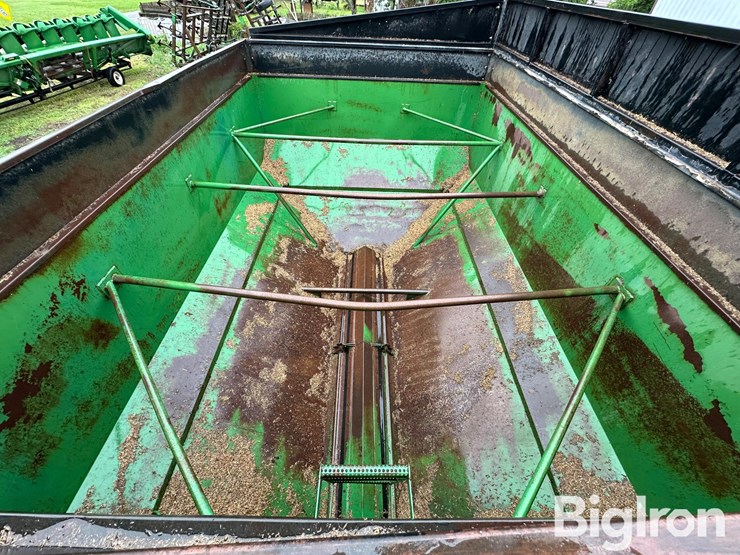 john-deere-650-image-15