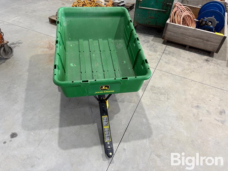 john-deere-10p-image-2