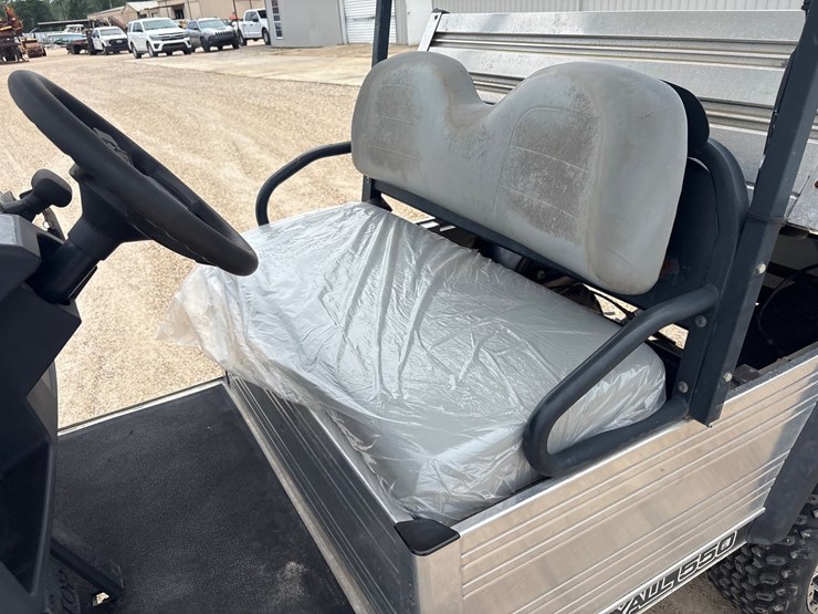 #68-•-carryall-550-golf-cart-|-no-title-image-7