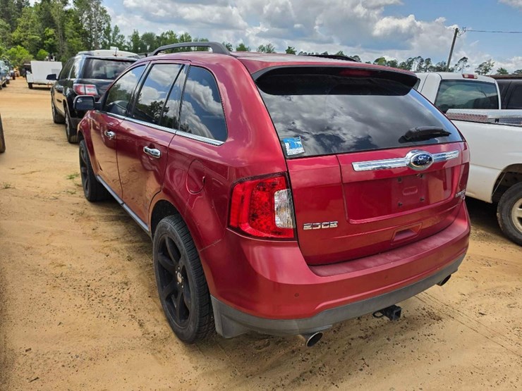 2012-ford-edge-image-2