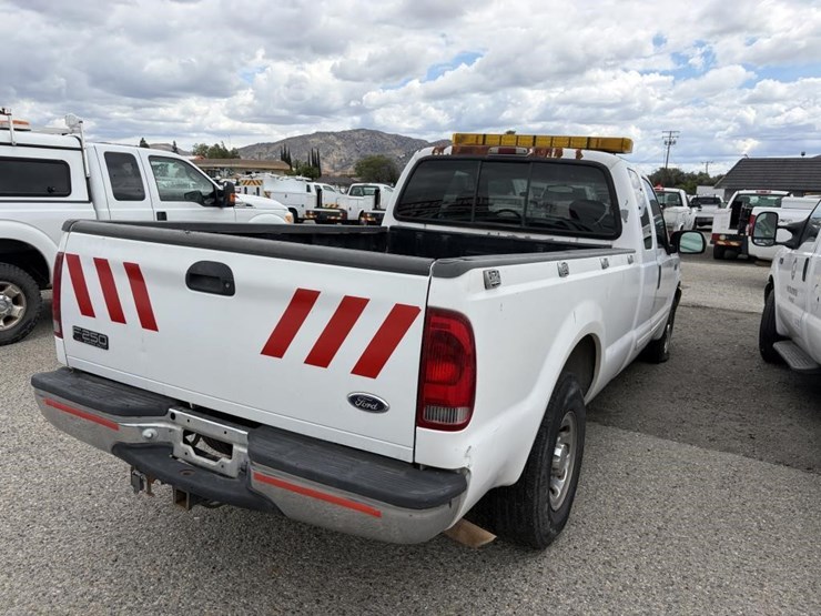 2001-ford-f250-sd-image-3