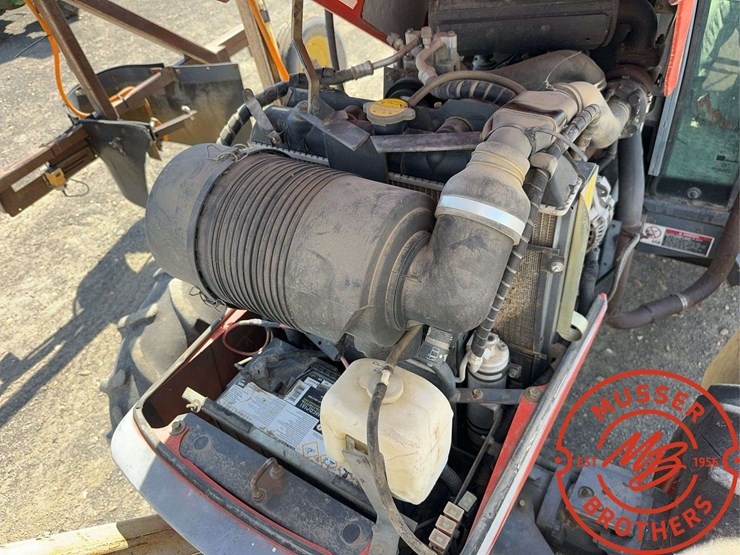 kubota-m8200-image-25