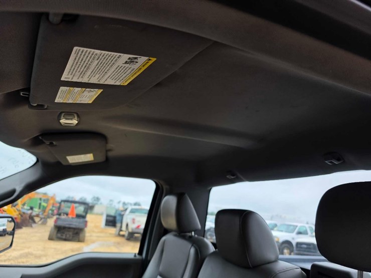 2017-ford-f150-image-11